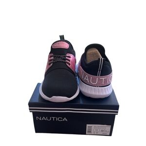 Náutica girls size 11. Blue and pink .